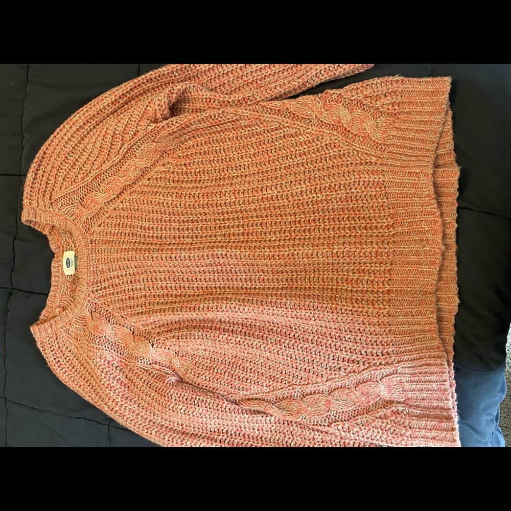 Super comfy old navy sweater